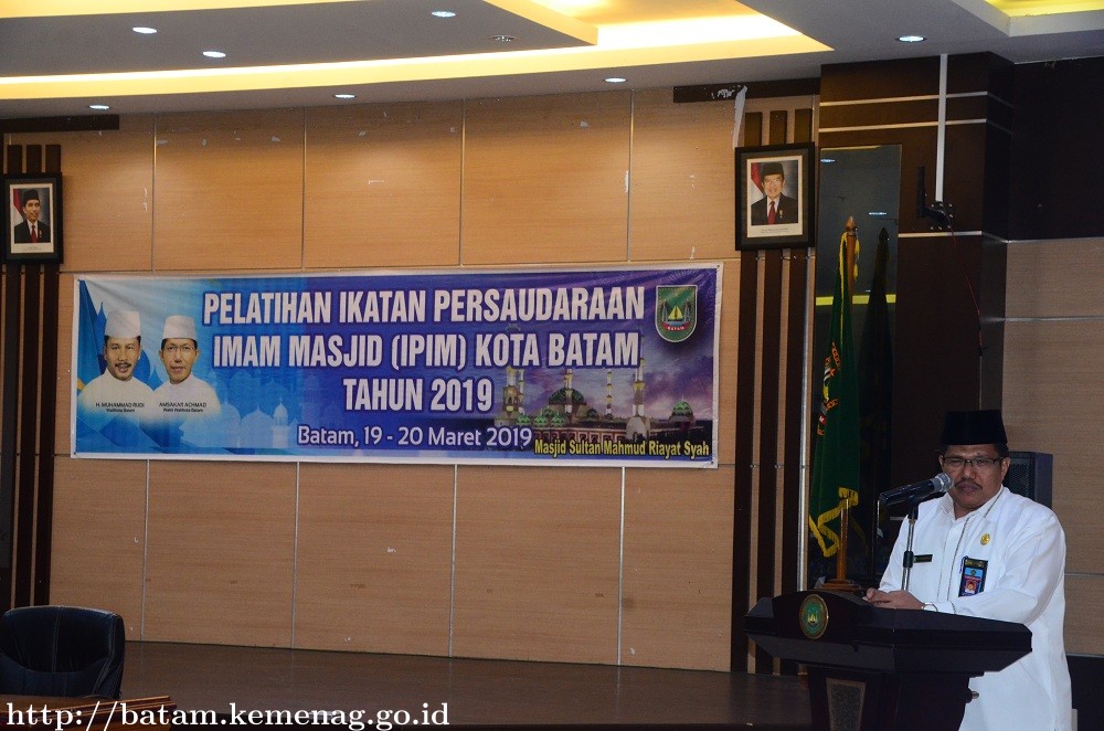 Kalau Imam Masjidnya Bagus dan Bacaannya Bagus Insya Allah Jamaah Akan Ramai