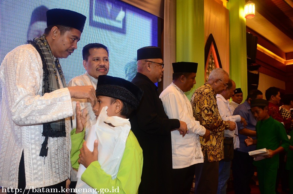 Kakankemenag Batam Buka Puasa Bersama Kamar Dagang dan Industri Provinsi Kepulauan Riau