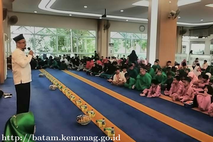 H. Zainal : Bentengi Anak-Anak Yatim Dari Pengaruh Narkoba dan Pornografi