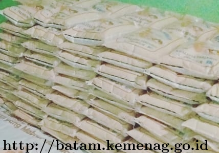 Jelang Lebaran, Kemenag Batam Prioritaskan Bantuan Beras Untuk Tenaga Honorer