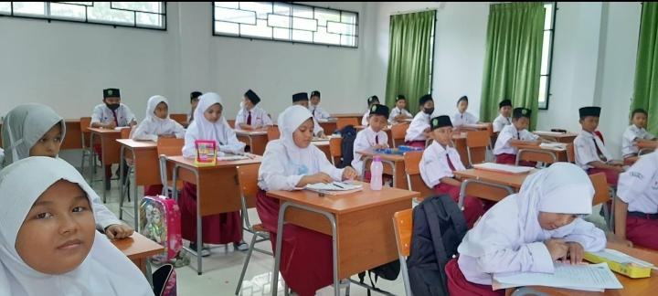 MIN 1 Batam Laksanakan PAT Tahun 2021 - 2022