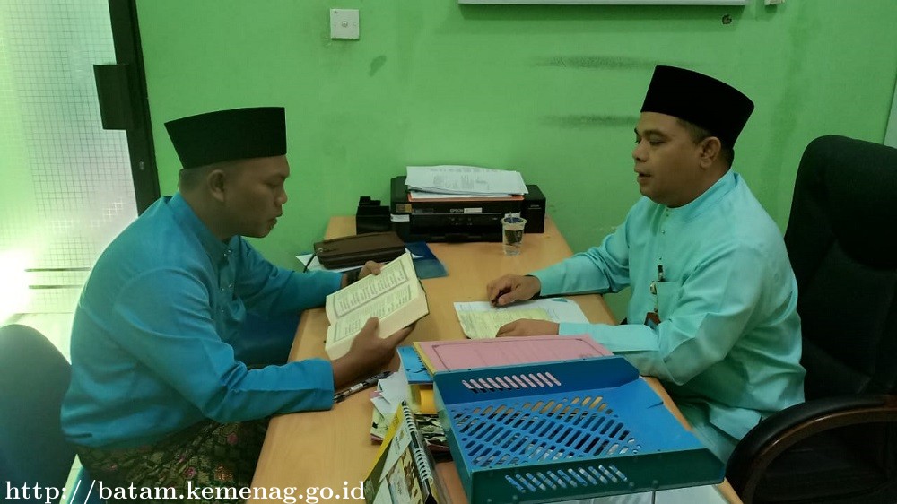 13 Pegawai Kemenag Batam Ikuti Kegiatan Bahtsul Kutub