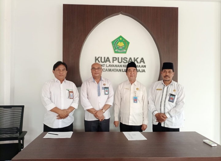 Monitoring ke KUA Lubuk Baja dan Sekupang, Kasi Haji dan Umroh Serahkan Jamaah Pasca Haji 2022/2023
