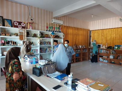 MAN Batam Terima Kunjungan Kepala Dinas Perpustakaan Dan Kearsipan Kota Batam