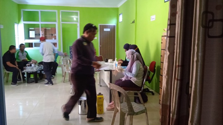 Puluhan Pegawai Kemenag Batam Lakukan Cek Kesehatan Gratis