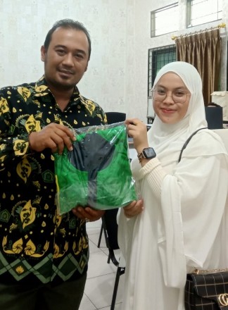 PC RA se Kota Batam Terima Baju HAB ke 77
