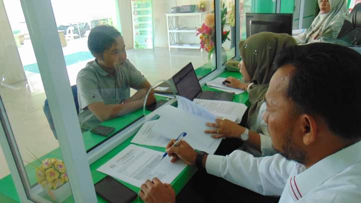 Pokja Proyek Pembangunan Gedung Balai Nikah dan Manasik Haji Kecamatan Sagulung Lakukan Verifikasi dan Pembuktian kualifikasi