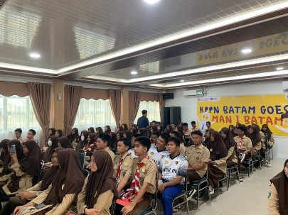 KPPN Batam Laksanakan Kegiatan KPPN Goes To MAN Batam