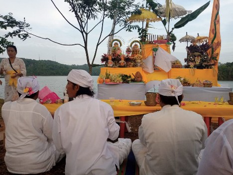 Umat Hindu Kota Batam Laksanakan Upacara Yadnya Menyambut Hari Suci Nypepi