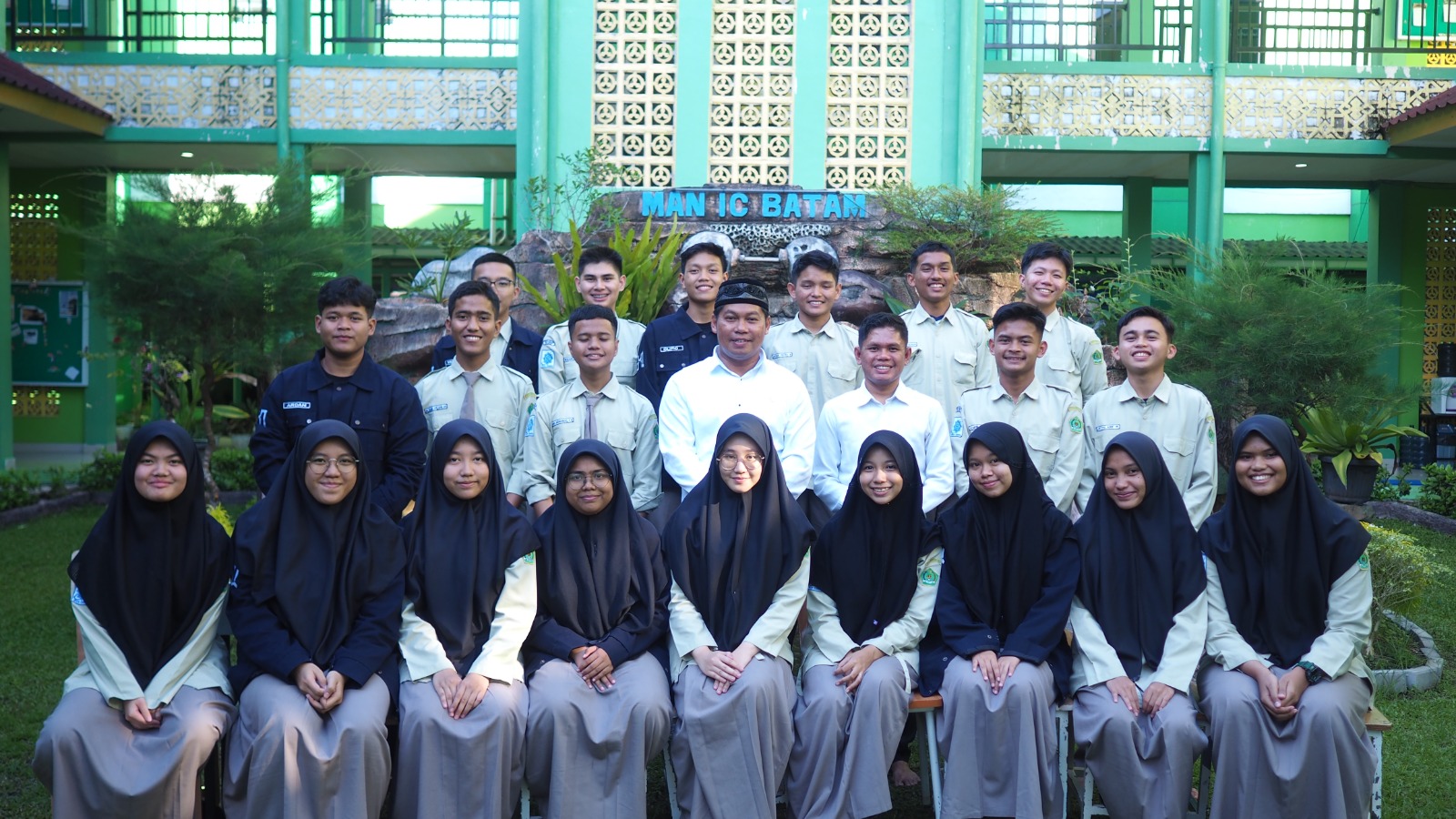 Selamat, 20 Siswa MAN IC Batam Diterima di PTN Favorit Jalur SNBP 2023