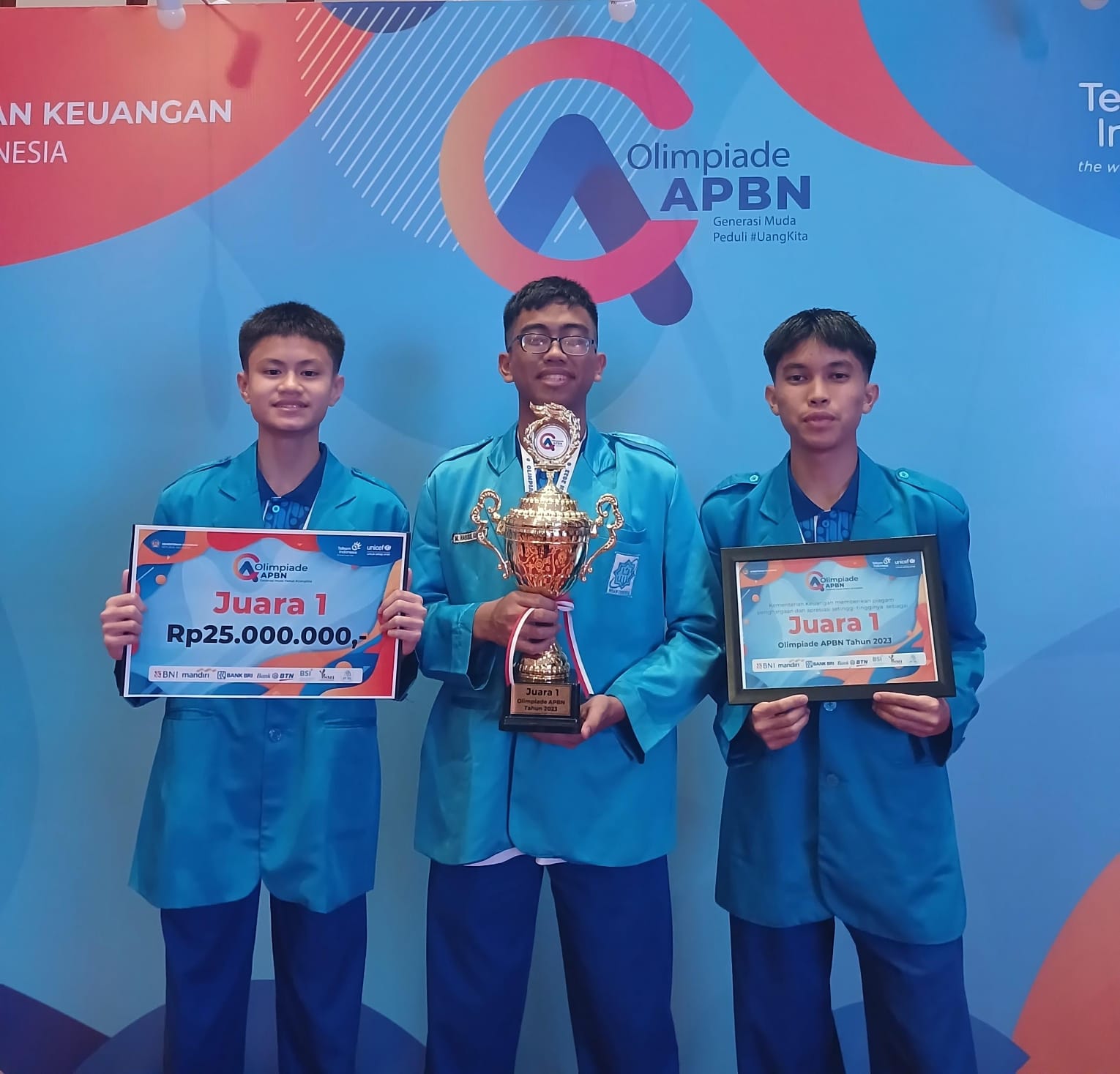 Sisihkan Ribuan Peserta, MAN IC Batam Juara Olimpiade APBN 2023 Tingkat Nasional