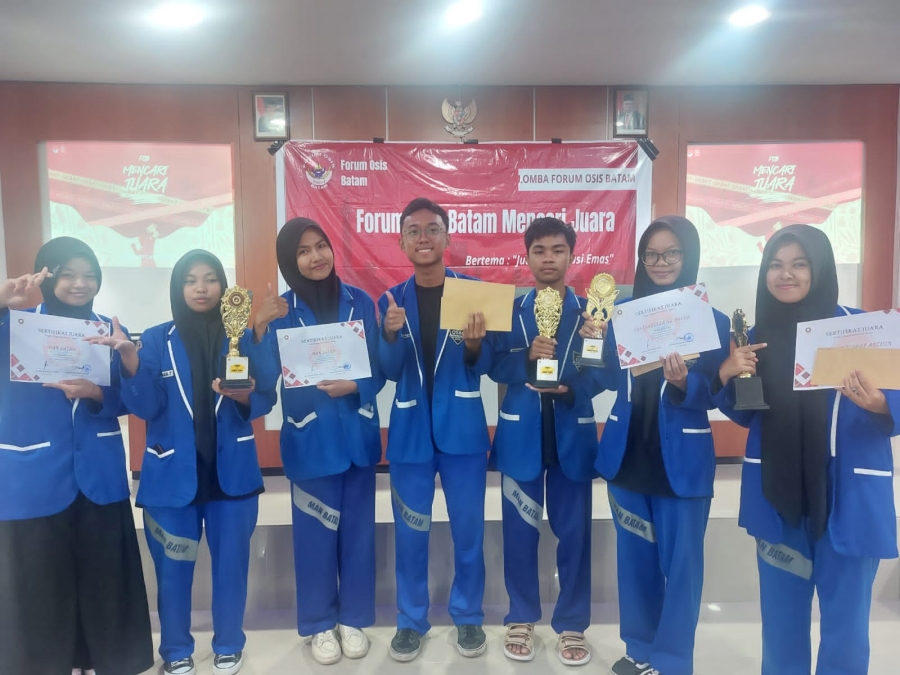 Tampil Perdana OSIM MAN Batam, Berhasil Menjadi Pemenang di Berbagai Bidang Pada Acara FOB Mencari Juara Tahun 2023
