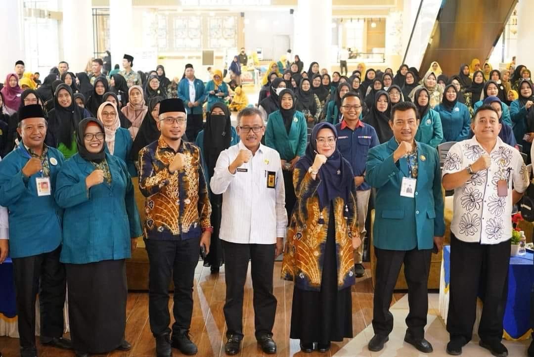 Kasubbag TU Kemenag Kota Batam Apresiasi Kegiatan PGMI Dalam Rangka HGN