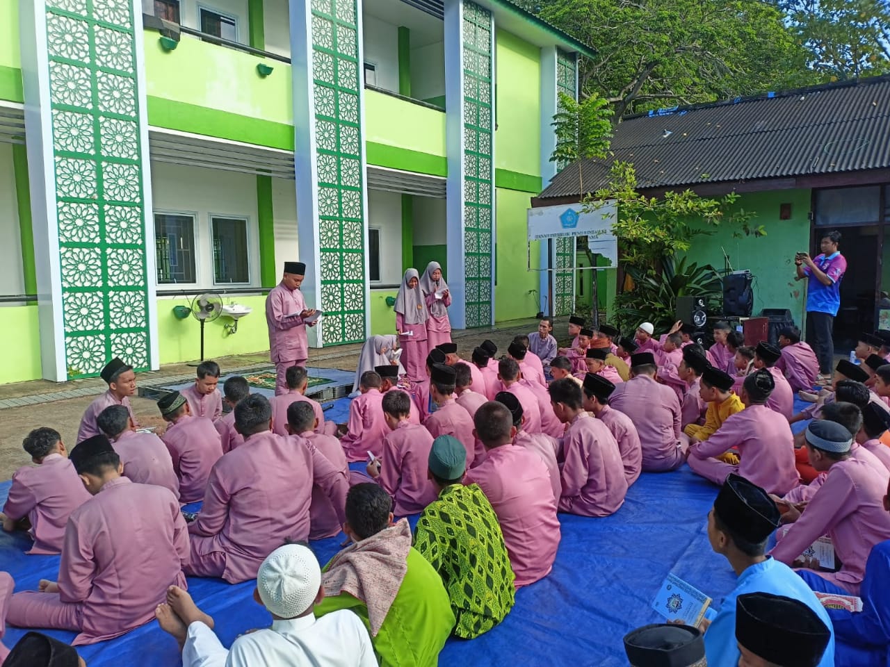 Muhadharah, Salah Satu Implementasi dari Intrakurikuler di MTs Negeri 2 Batam