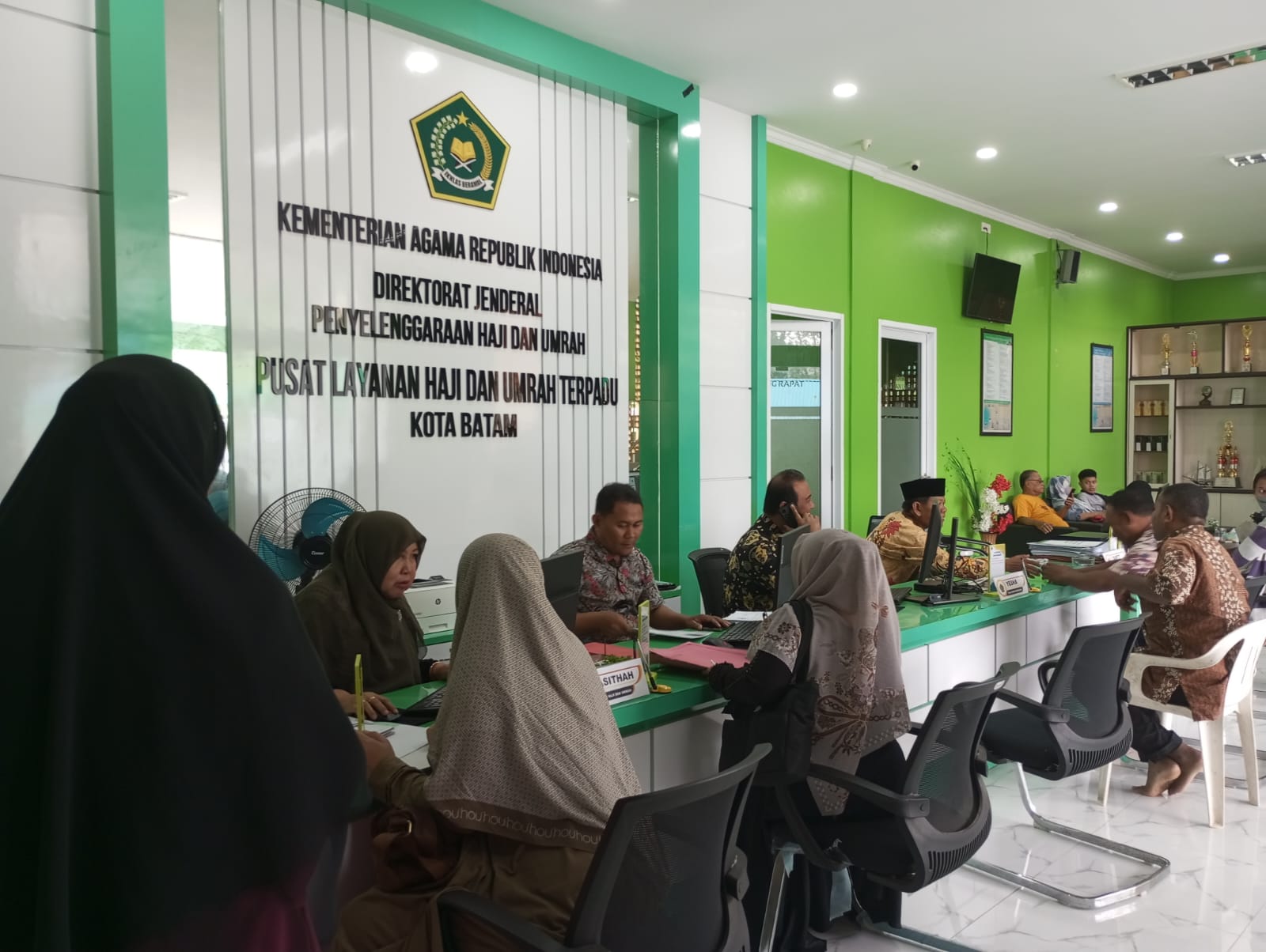 Layanan PTSP Kankemenag Kota Batam Ramai Pengunjung