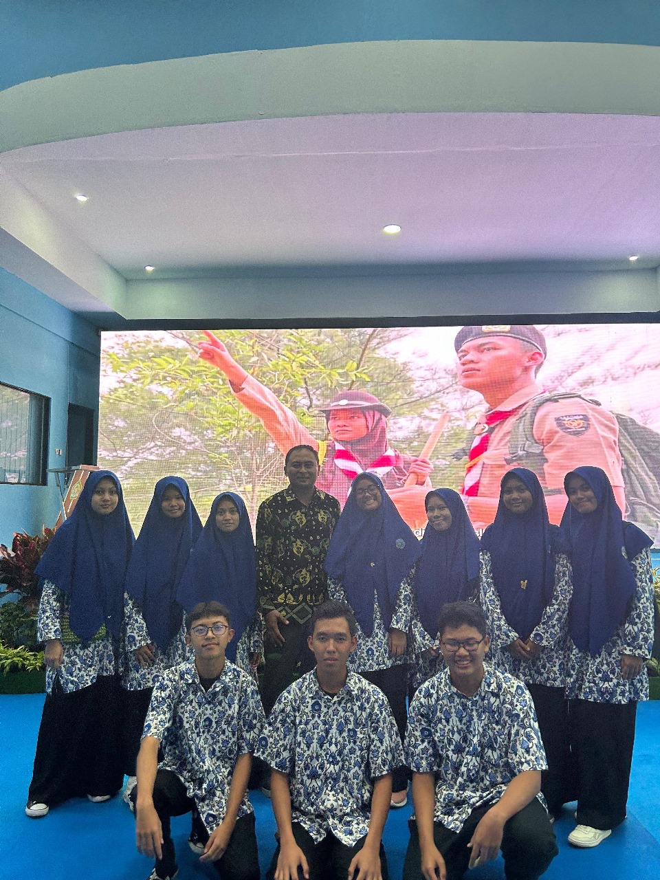 Siswa-siswi MAN PK & Kelas Cambridge MAN Batam Ikuti Launching Program Bersama Menteri Agama