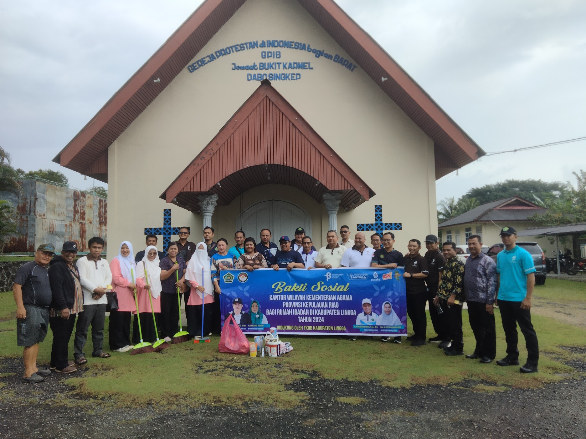 Kankemenag Kota Batam Baksos di GPIB Jemaat Bukit Karmel Dabo Singkep Lingga