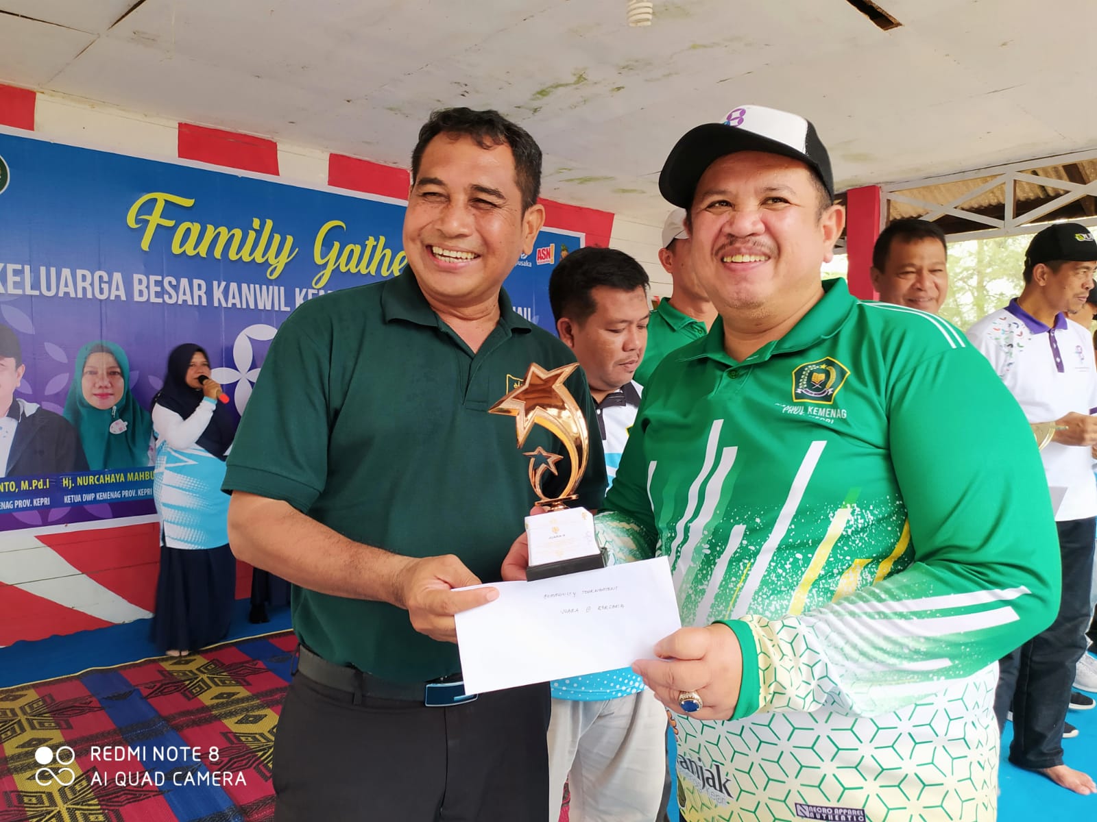 Kankemenag Kota Batam Raih Juara 3 Lomba Tenis Meja
