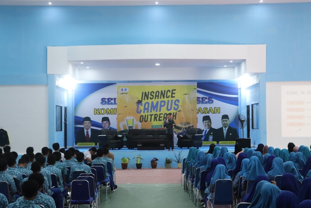 Kenalkan Dunia Kampus, Alumni MAN IC Batam Gelar Insance Campus Outreach