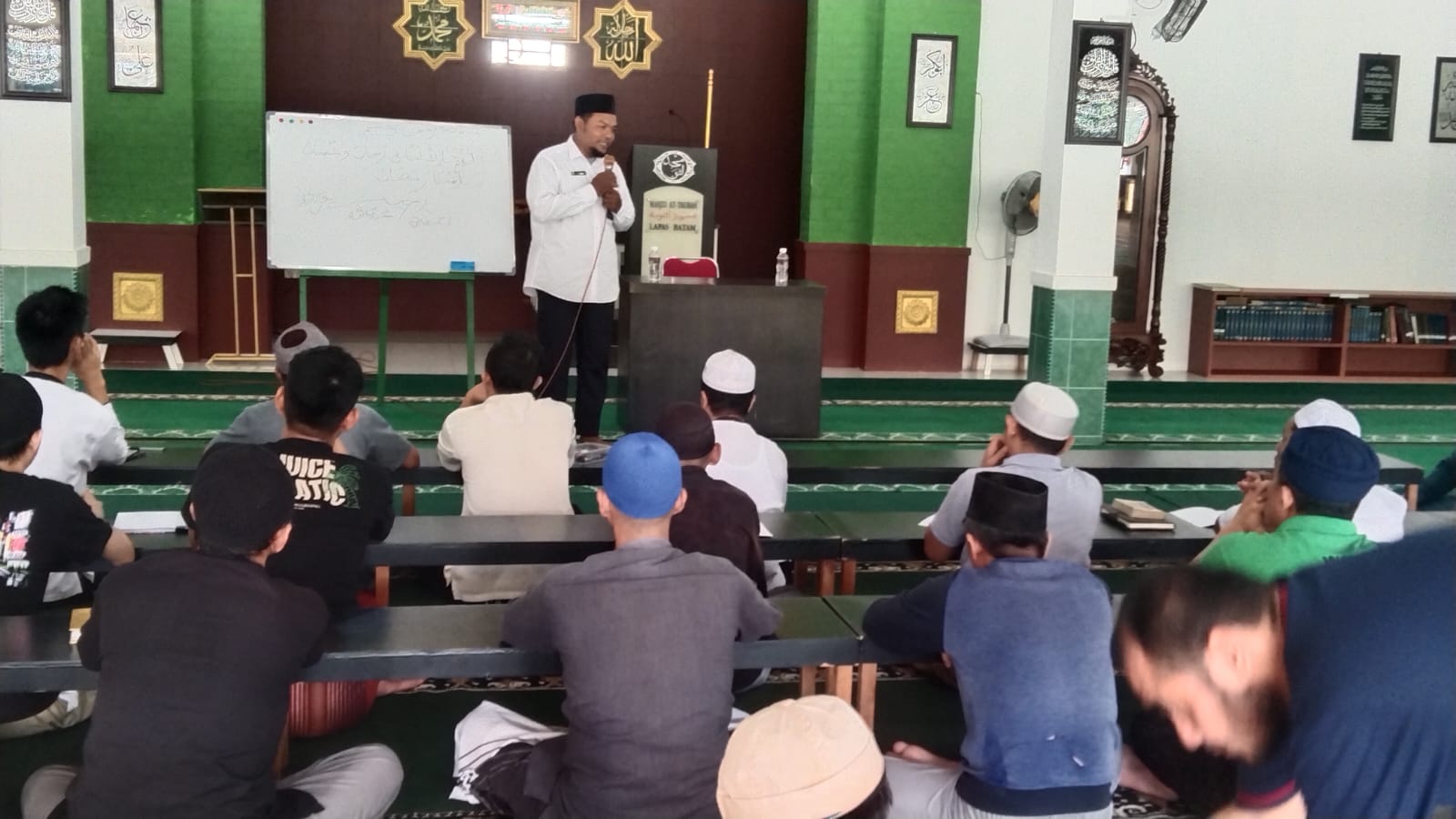 Penyuluh Agama Islam Kankemenag Kota Batam Sambangi Lapas Barelang