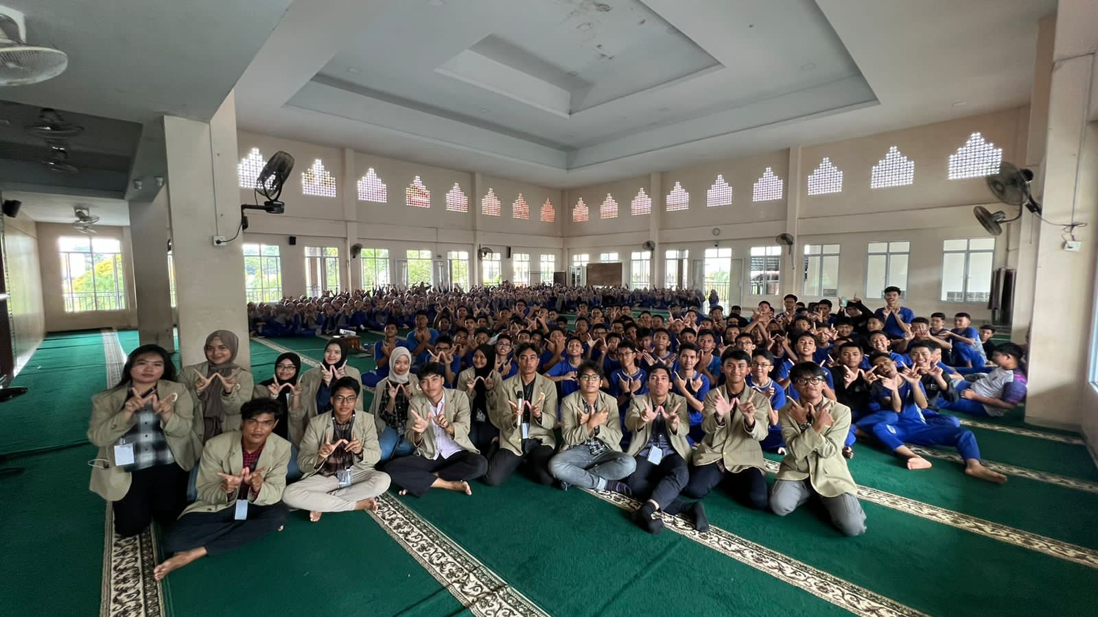 MAN Batam Terima Kunjungan Sosialisasi Mahasiswa UGM