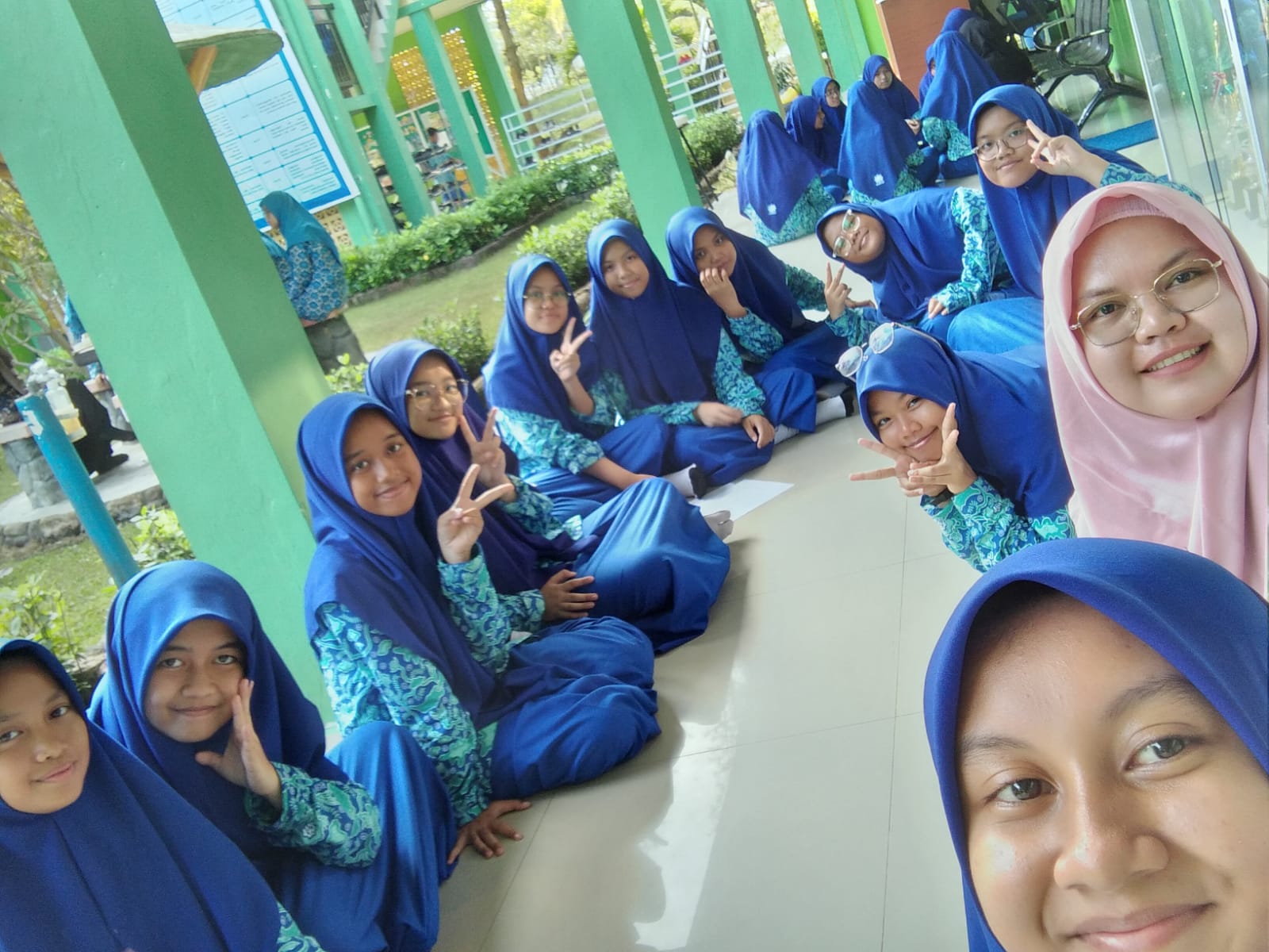 Program Pengasuhan; Upaya Pendekatan Guru dan Siswa MAN IC Batam