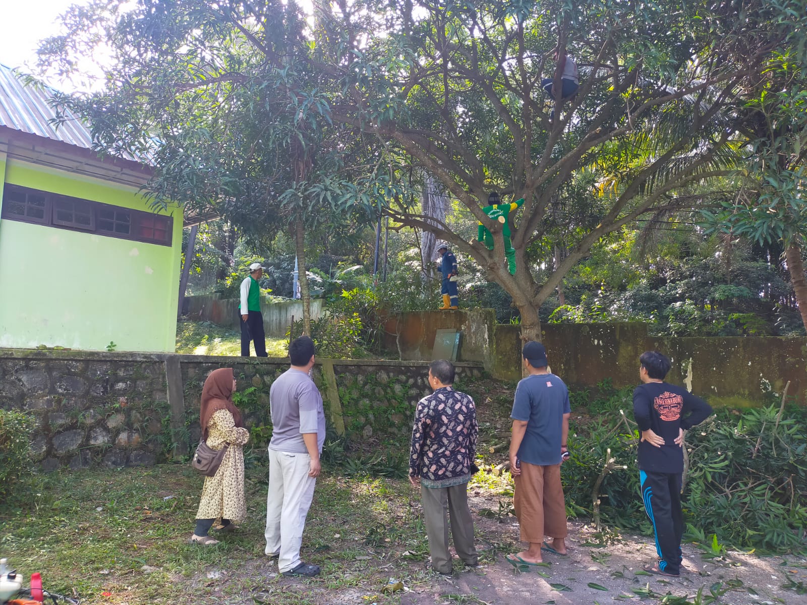 Ka. KUA Sekupang Gelar Goro Bersama Pegawai
