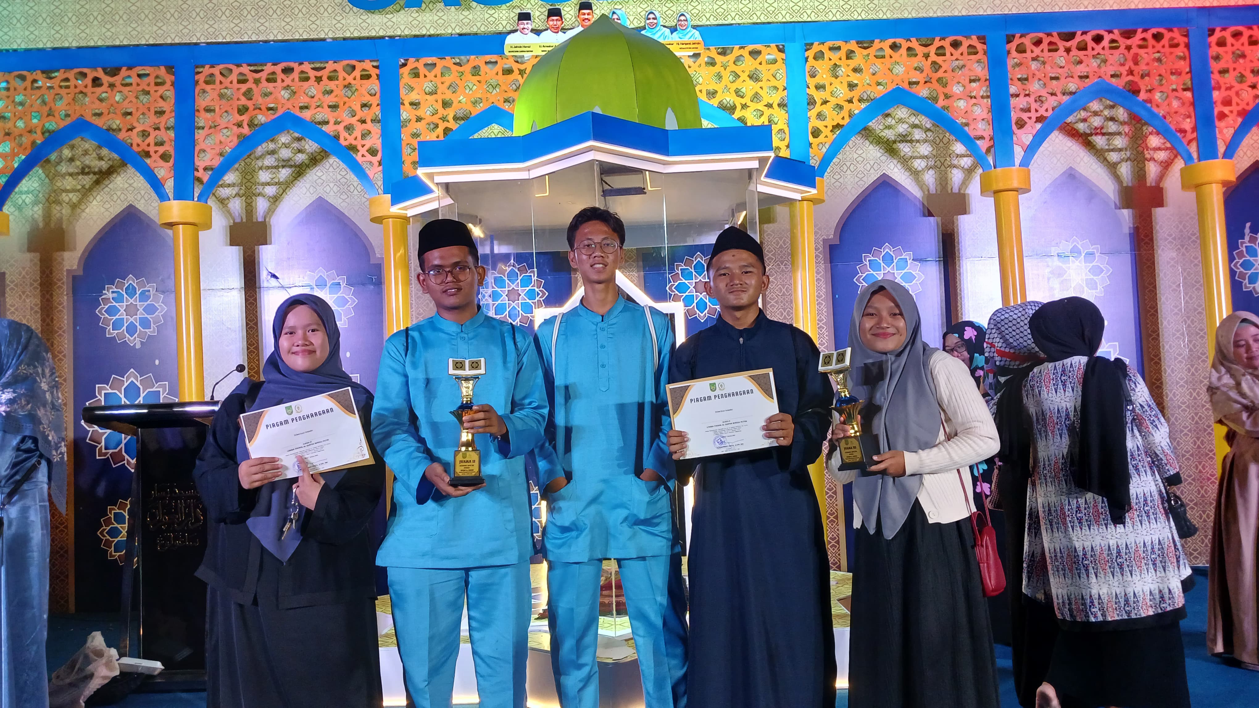 Tim Fahmil Qur'an Putri MAN Batam Sukses Peroleh Juara 1 dan 3