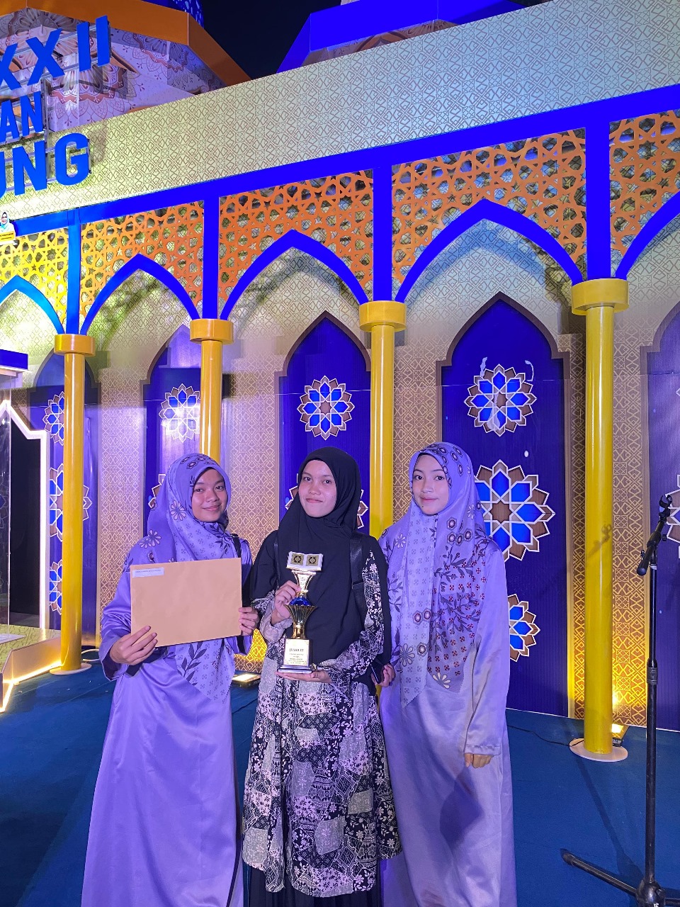 Tim Syarhil Qur'an Putri MAN Batam berhasil Capai Prestasi MTQ Kecamatan Sagulung