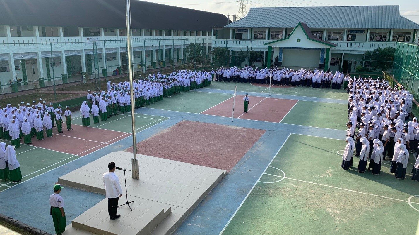 Upacara perdana MTsN 1 Batam, Rahasia ini disampaikan Oleh Pembina