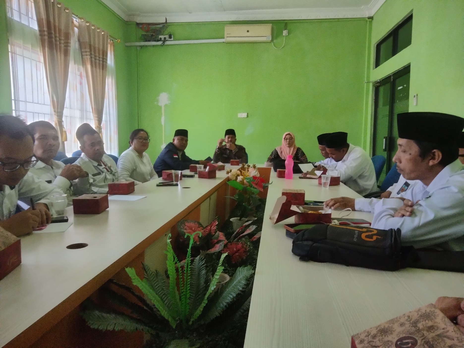 Kemenag Gelar Rapat Penyusunan dan Jadwal Siput Laut Batam Tahun 2024