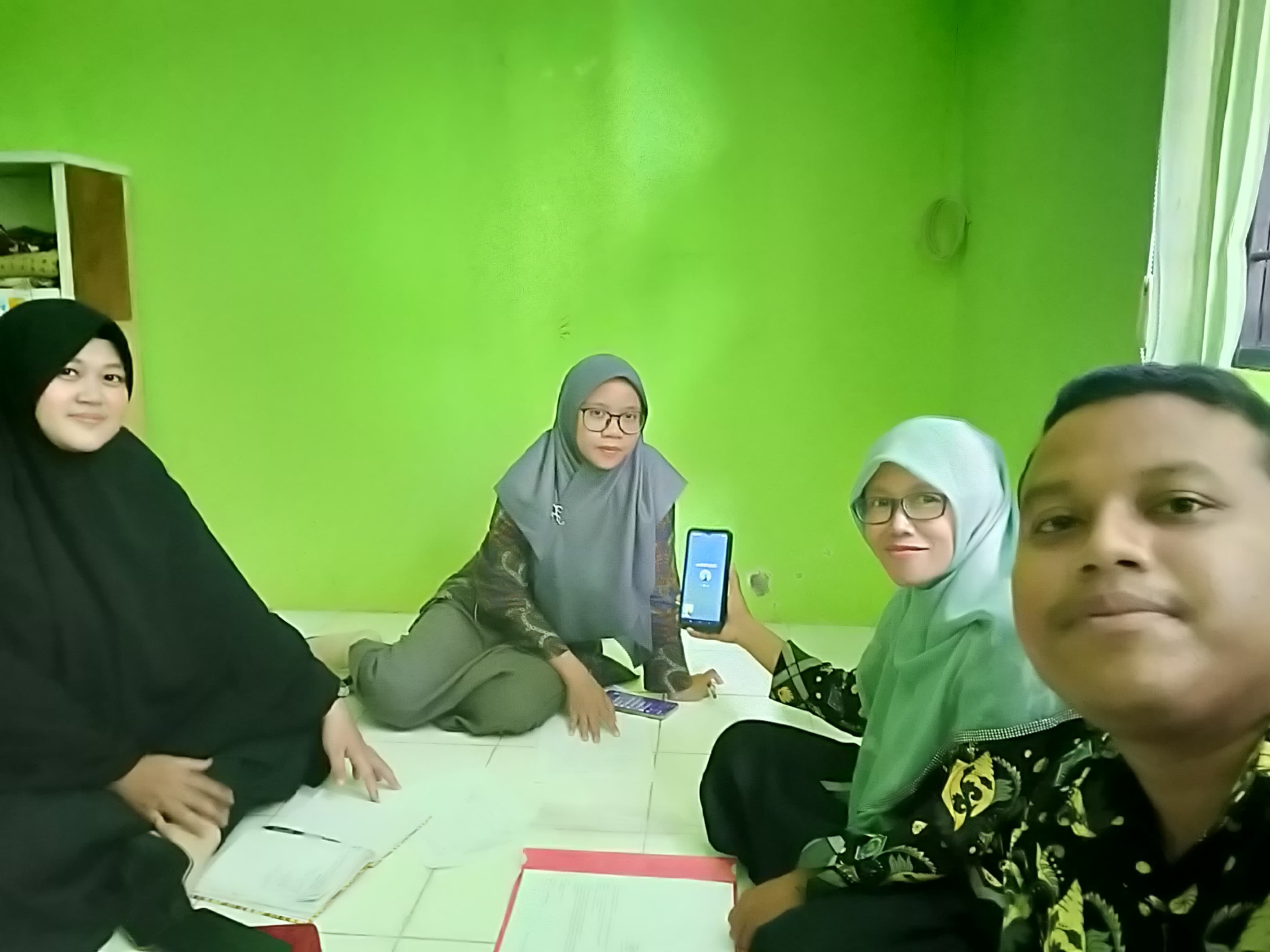 Rapat Kerja Pertama di Tahun 2024, Humas MTsN 2 Batam Membuat Gebrakan Baru di dunia Jurnalistik