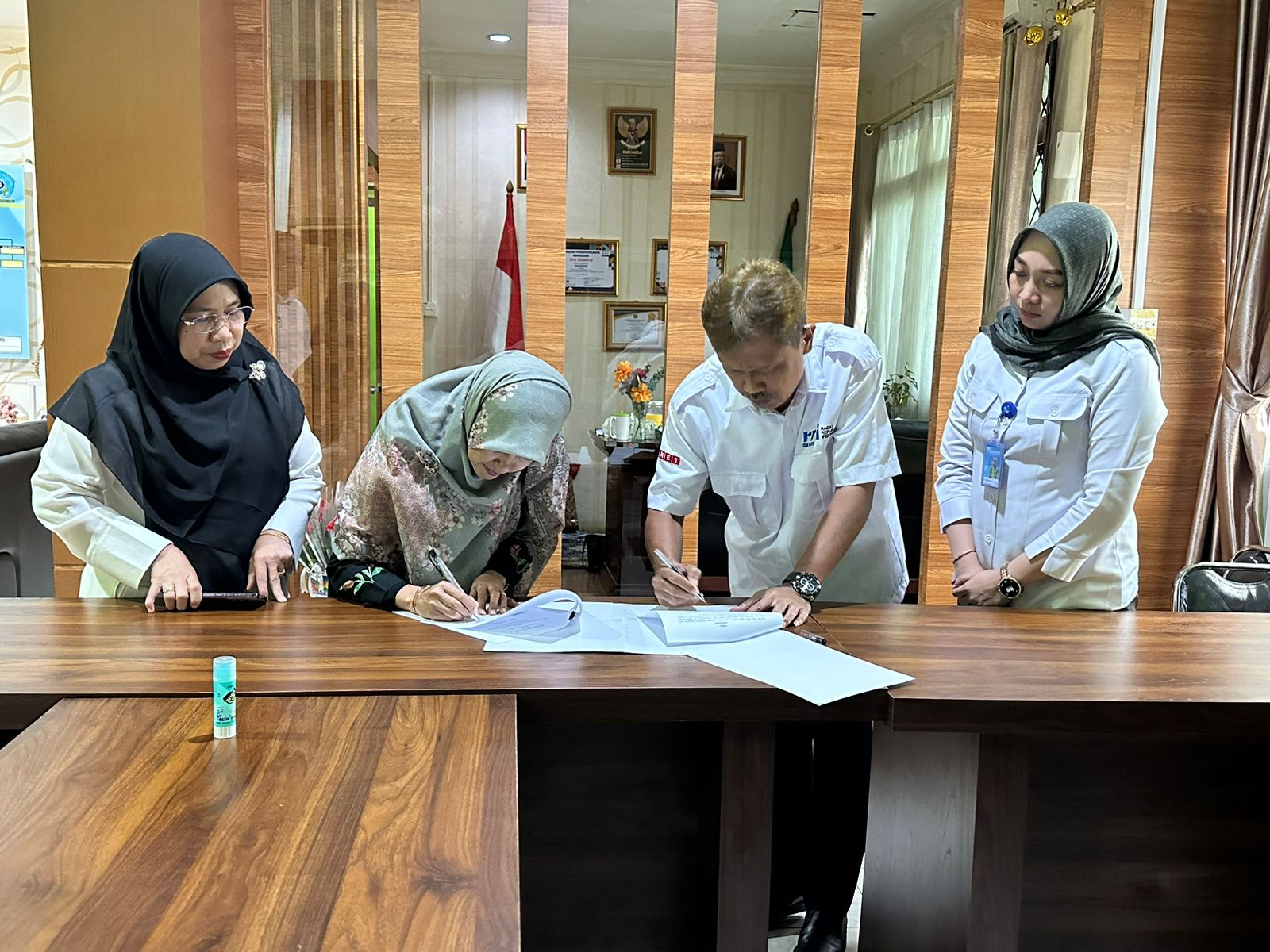 Penandatanganan MoU Perjanjian Kerja sama antara MAN Batam dengan RRI Batam