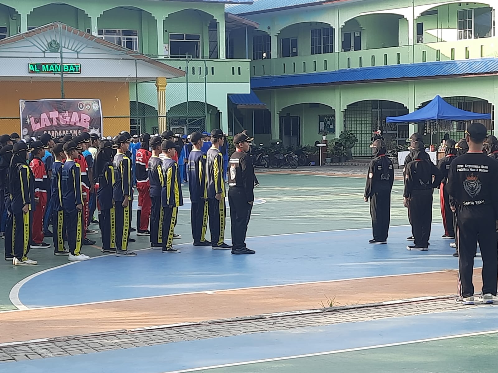 Tingkatkan Teknik Dan Semangat Berlatih, Tim Paskibra MTs USB Filial MTsN 1 Batam Ikuti Latihan Gabungan Garda Brahma