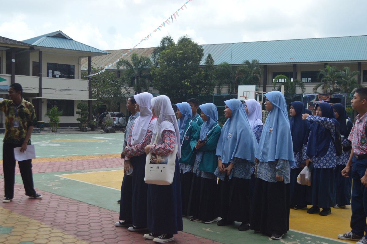 Saintis MAN Batam Gelar Supestar Science Olympiad Tingkat Nasional