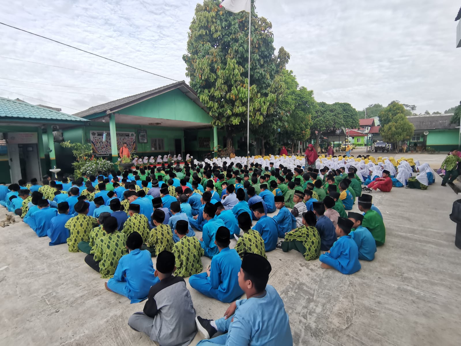 Tampil Berani Melalui Kegiatan Muhadharah
