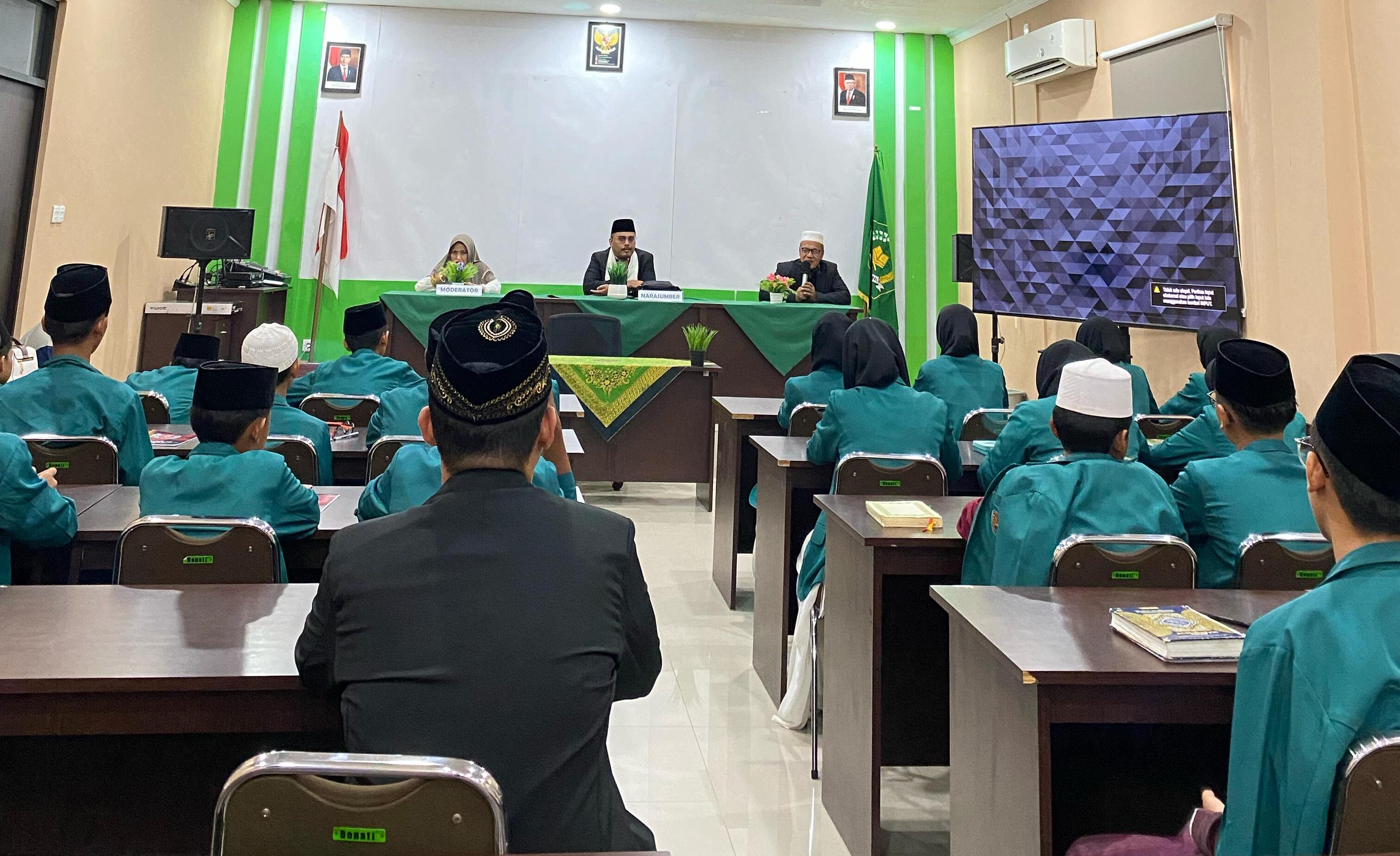 Pelatihan Tahsin Al Qur'an bagi Santri Ma'had Al Manar 