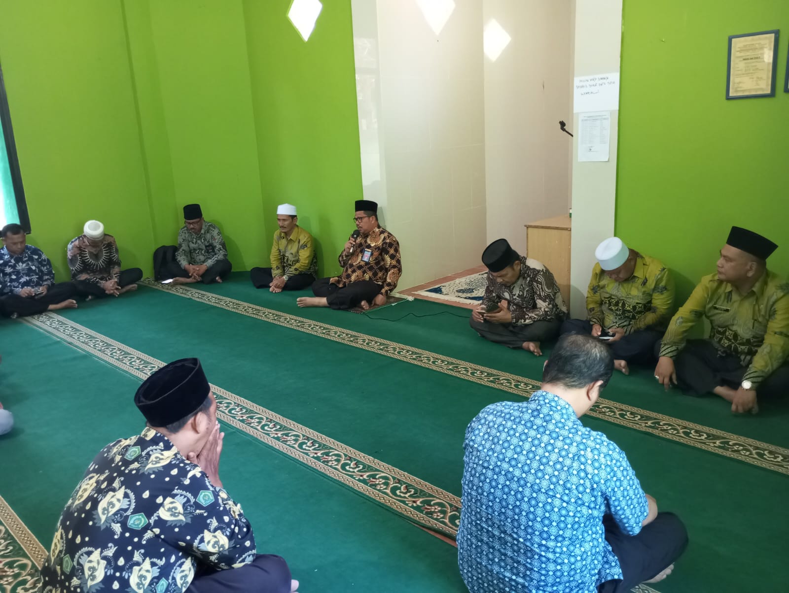 Zulkarnain Isi Kultum Ba'da Dzuhur Musholla Amal Ikhlas II Kankemenag Kota Batam