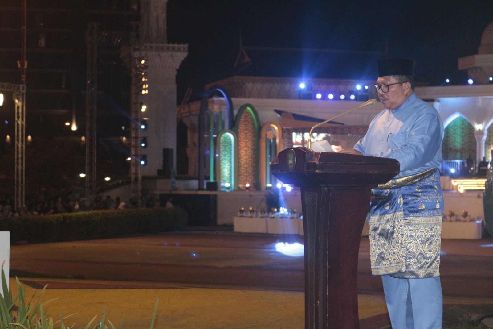 Kakankemenag Kota Batam Pimpin Do'a Pada Penutupan MTQH X Provinsi Kepri Tahun 2024