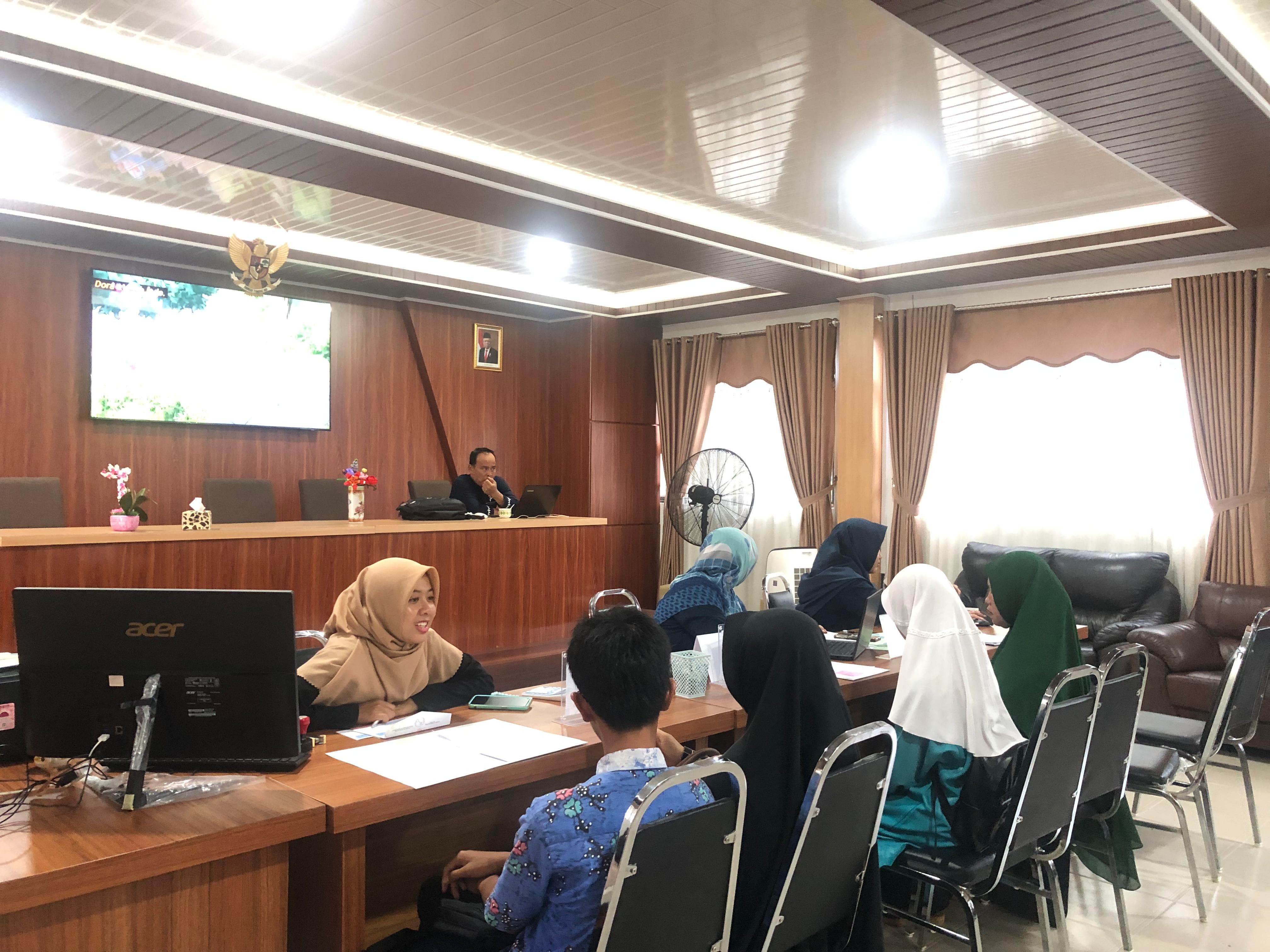 Masuki Hari Kedua, Daftar Ulang Jalur Reguler Berjalan Kondusif