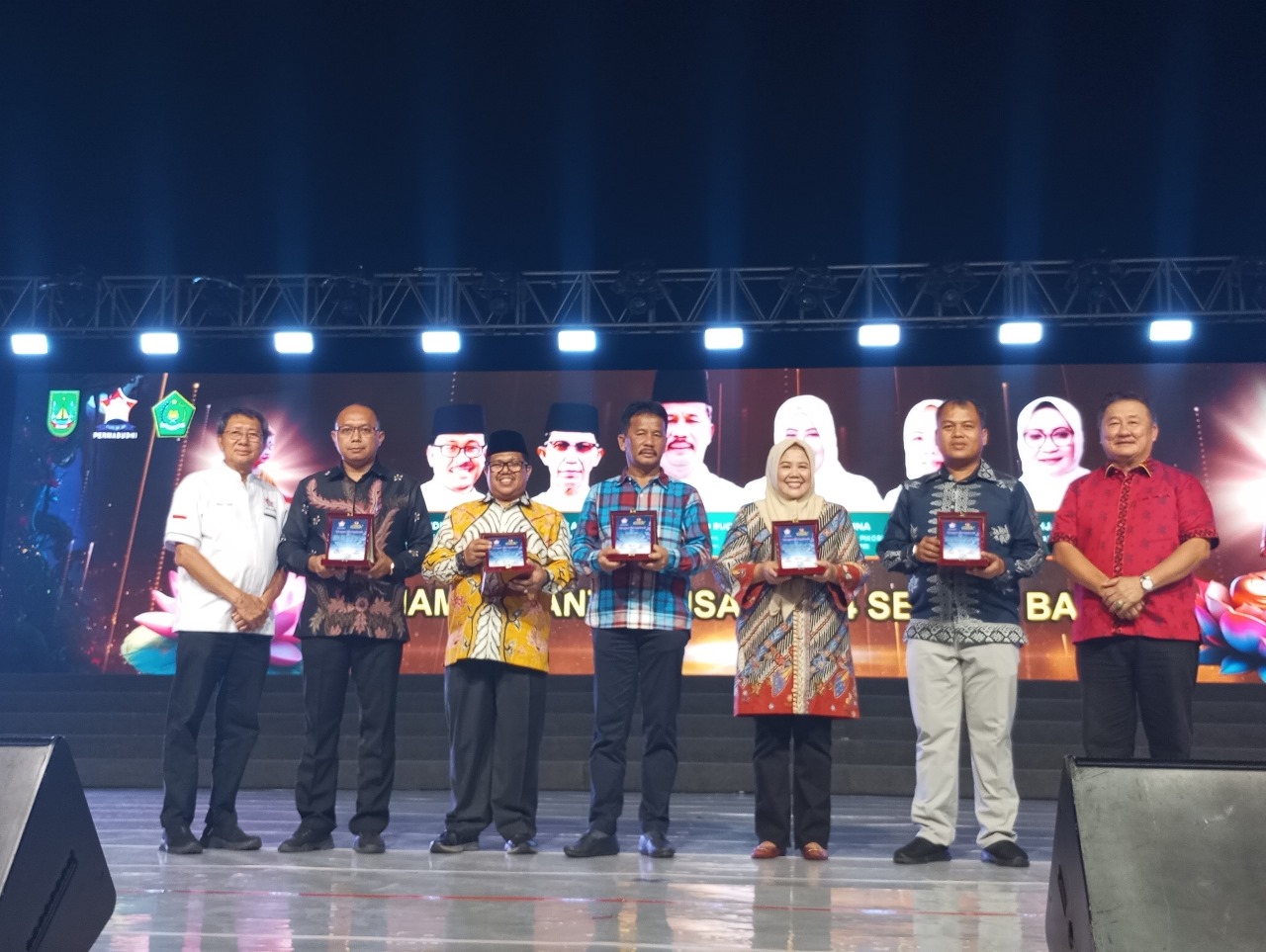 Zulkarnain Hadiri Perayaan Dharmasanti Waisak Se-Kota Batam 2568 BE/2024