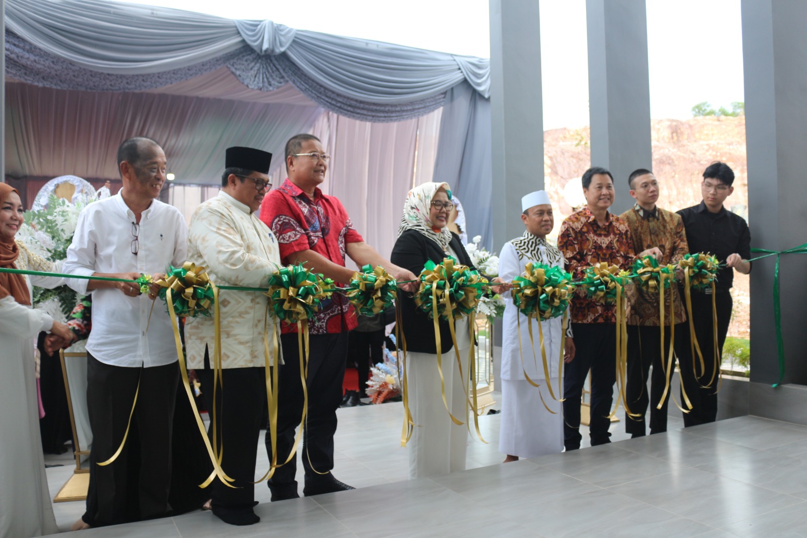 Kakankemenag Kota Batam Hadiri Peresmian Masjid Hagia Sophia di Perumahan Emirates