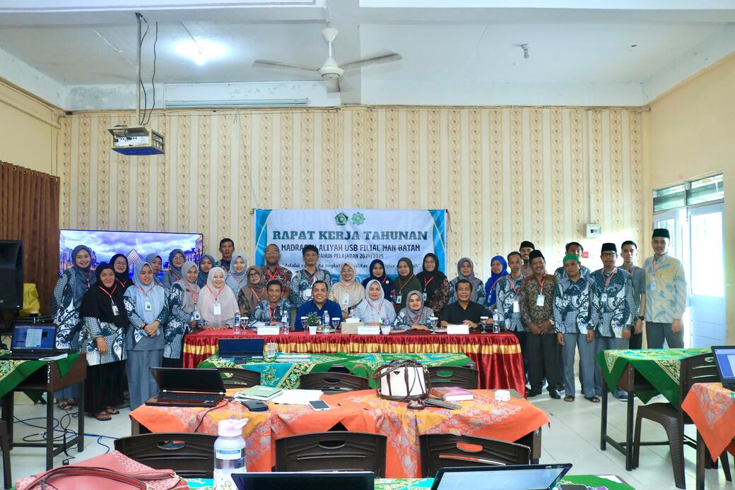 Sambut Tahun Ajaran Baru, MA USB Filial MAN Batam Gelar Raker
