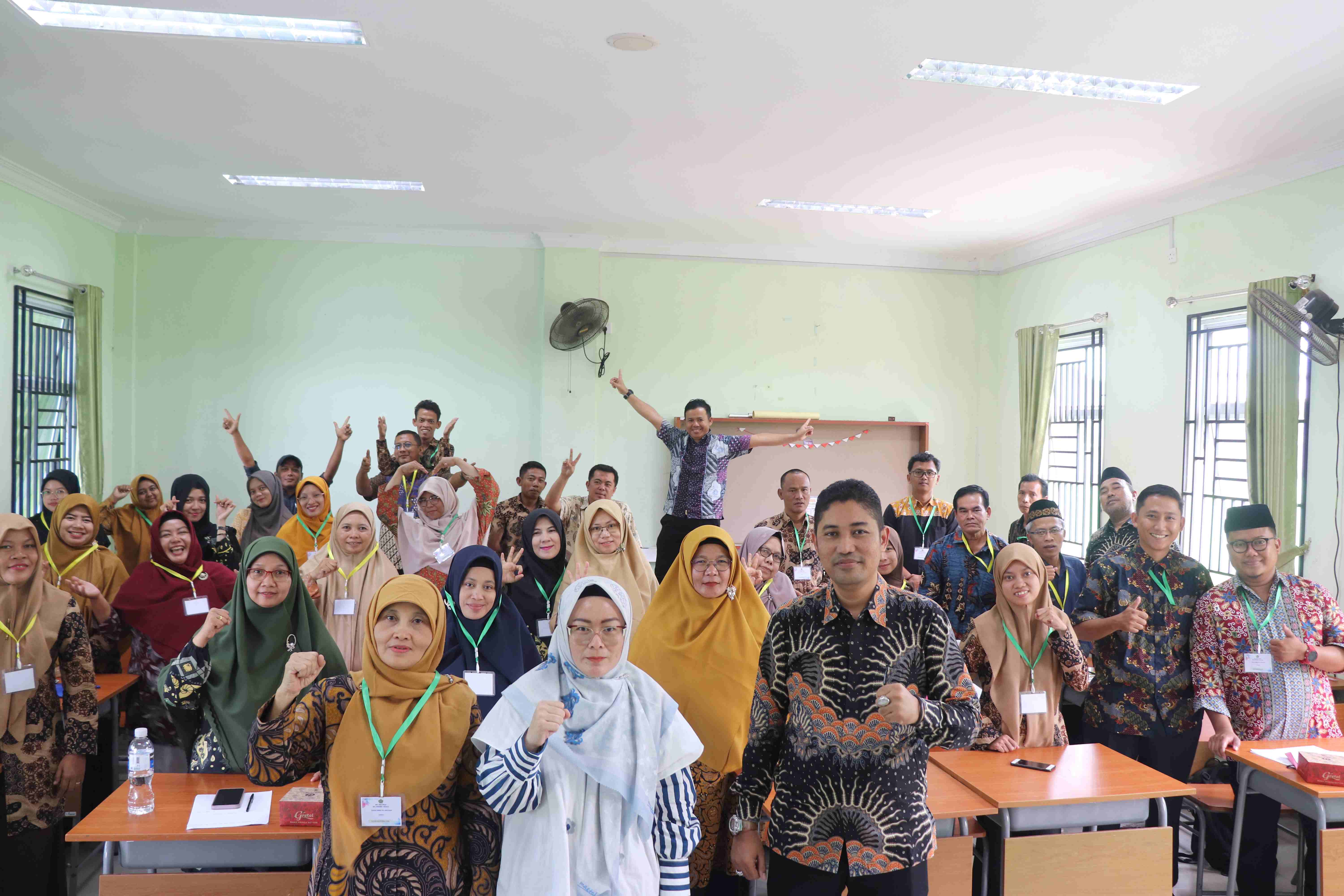 MTs USB Filial MTsN 1 Batam Sukses Gelar Rapat Kerja (Raker) 2024