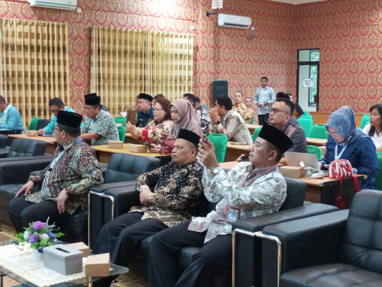 Rapat Evaluasi Persiapan Penilaian ZI Kantor Kementerian Agama Kota Batam