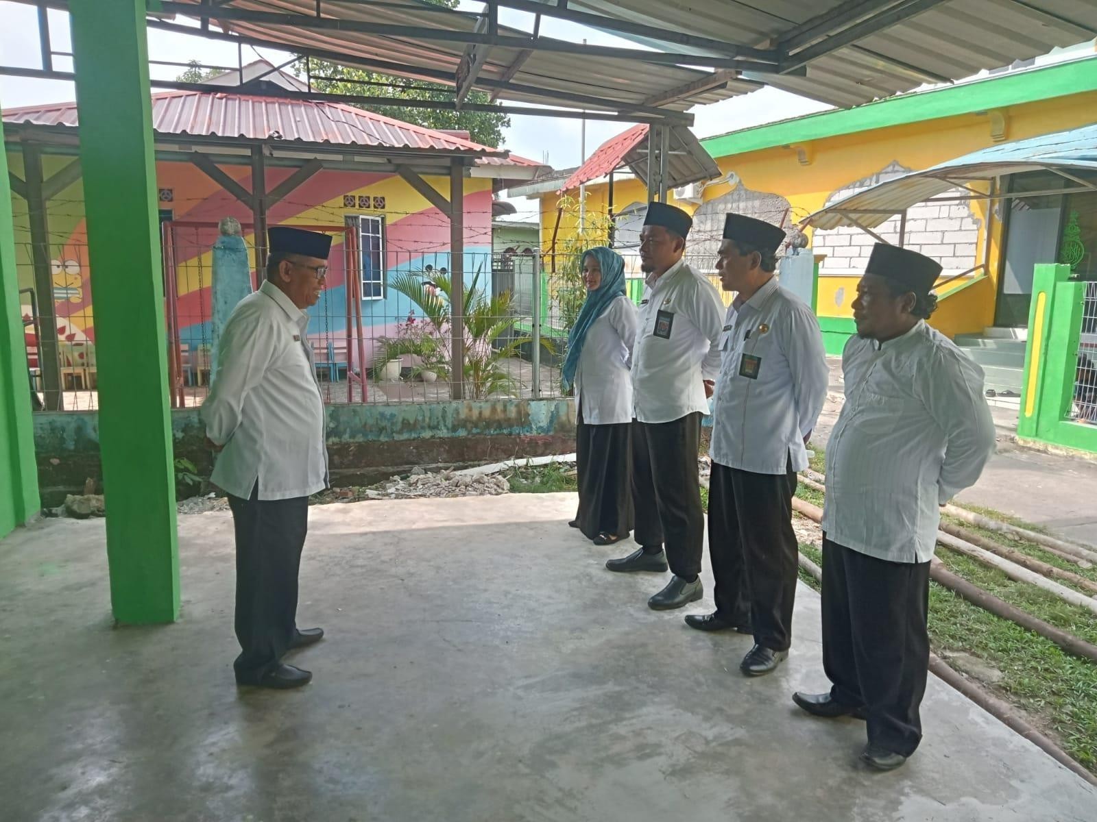 Tindak Lanjuti Surat Dari Kankemenag Kota Batam, KUA Bulang Gelar Apel Pagi