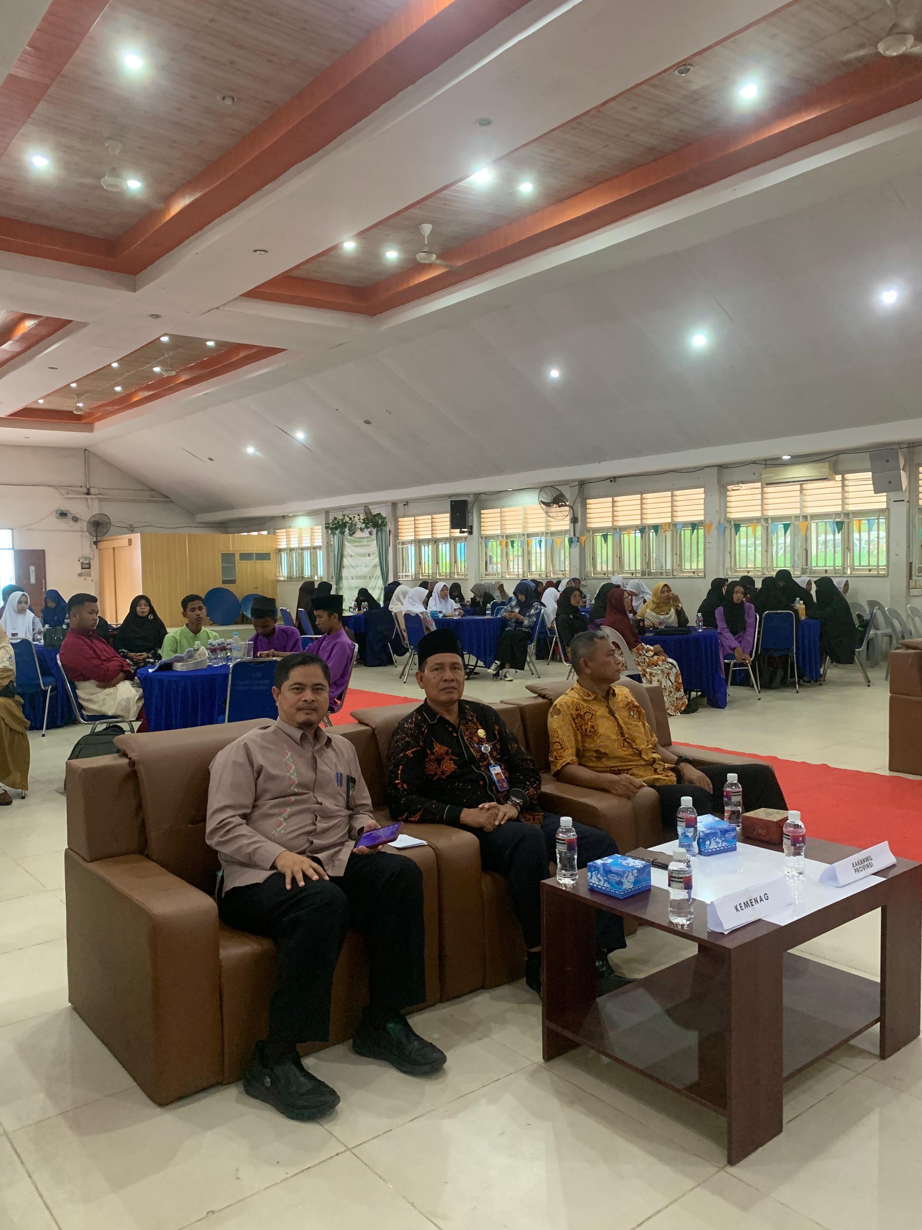 Wakili Kepala Kantor, Edison Hadiri Festival Seni Generasi Islam
