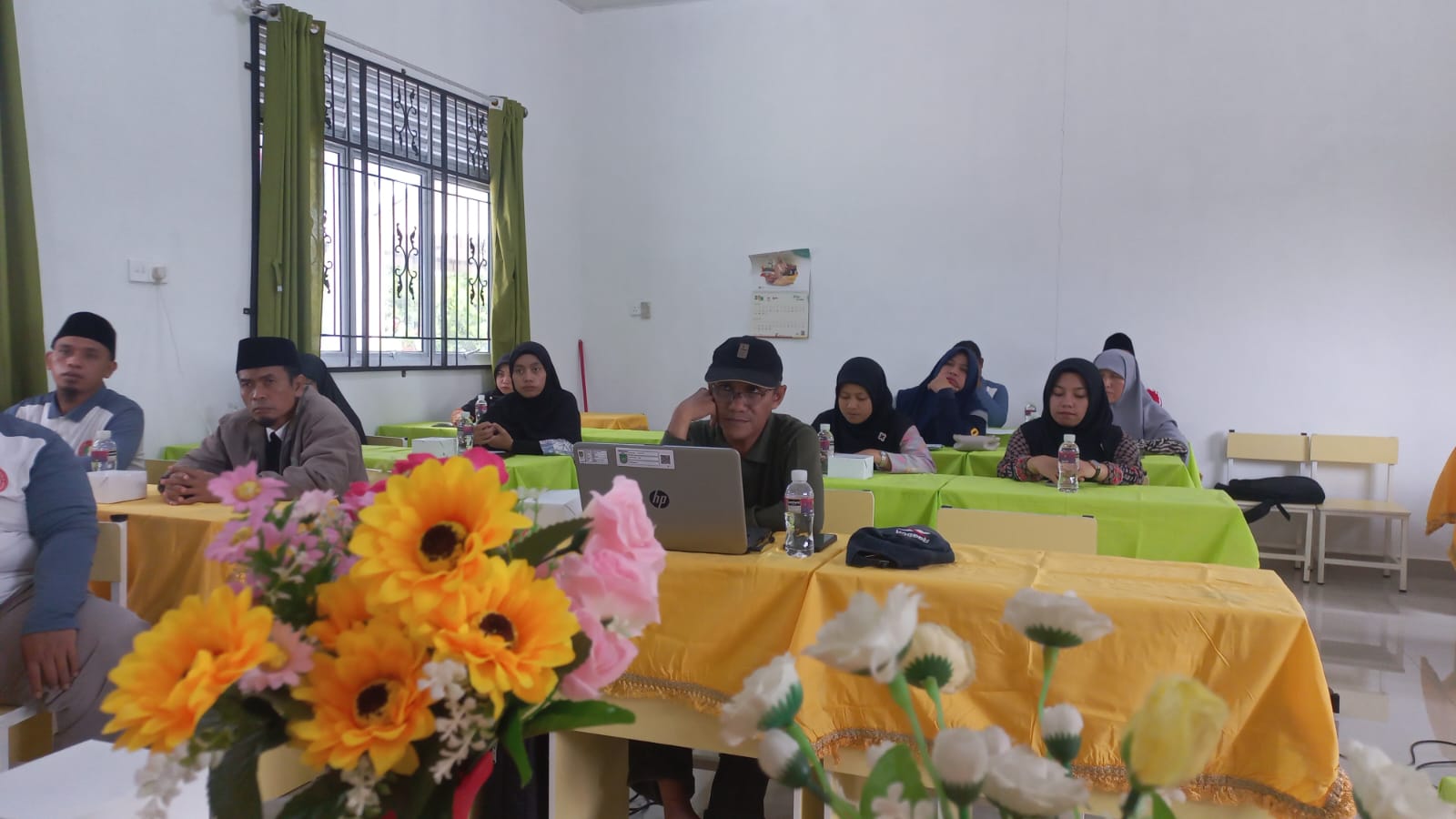 Pengawas PAIS Kankemenag Kota Batam Berikan Pembinaan dan Pendampingan pada Kelompok Kerja Guru Pendidikan Agama Islam (KKG-PAI) Kecamatan Sekupang Batam