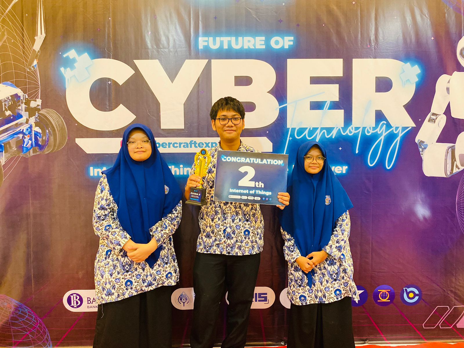 Tim Robotik MAN Batam Imbangi SMK se-Kota Batam Sukses Raih Juara Cyber Craft Expo