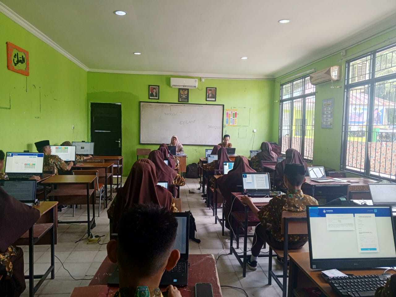 Pelaksanaan ANBK Tahun 2024 di MTsN 2 Batam Berjalan dengan Tertib dan Lancar